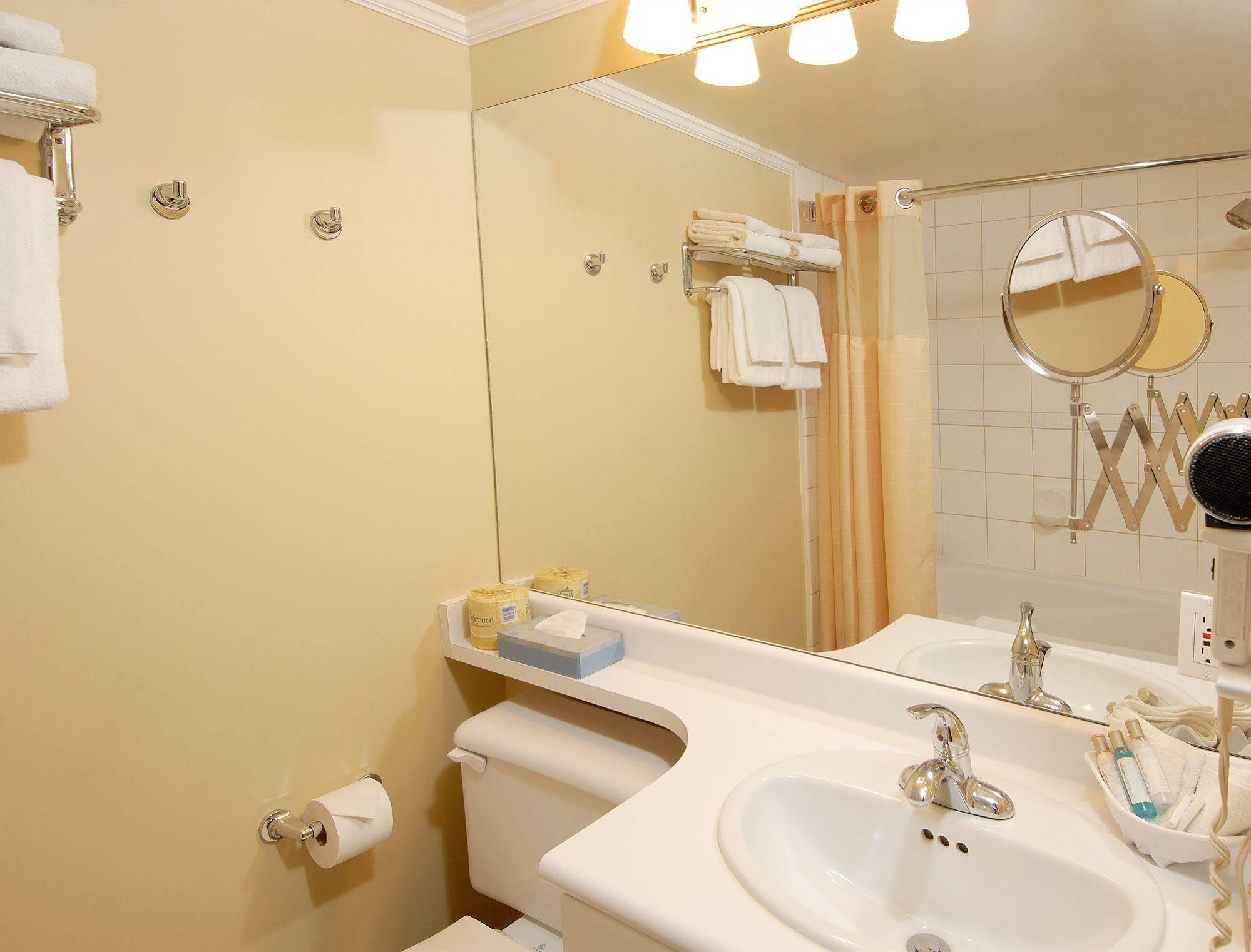 Robson Suites Vancouver Ngoại thất bức ảnh